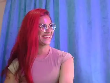 Chaturbate Best live sex cam show of tiiny_emiily