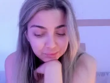 Chaturbate Live Porn of catrinaeuphorina