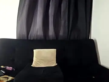 Chaturbate Live Porn of kerlinn2711