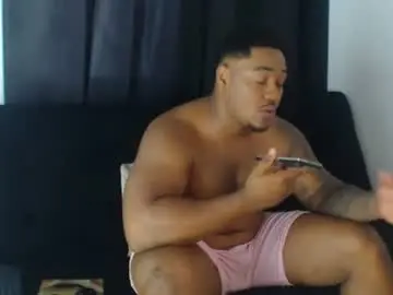Chaturbate Free Porn Cam of kerlinn2711