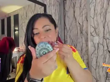 Chaturbate Sex Cam of adelinemoretti