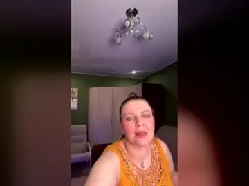 Chaturbate Nude Webcam of leona_tracie