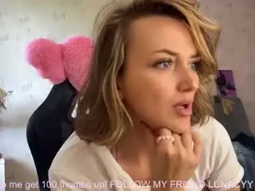 Chaturbate Live Sex of sheslike_firstlove