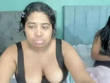 Chaturbate Live Sex Cam of sussann_gomez