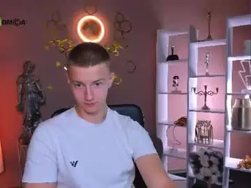 Chaturbate Sex Chat of alex_mid1