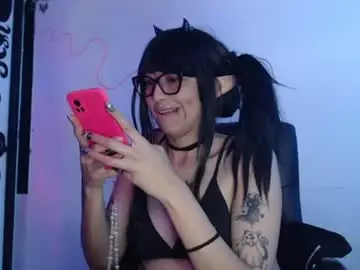 Chaturbate Live Porn of alice_phantom