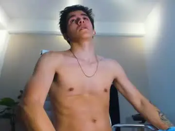 Chaturbate Free Live Porn of austinbolt