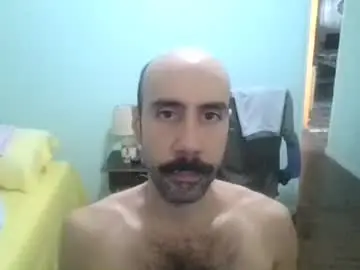 Chaturbate Free Porn Cam of caibra87