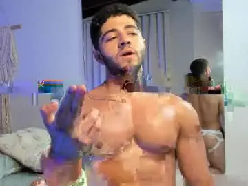 Chaturbate Sex Chat of thiago_moretti