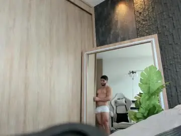 Chaturbate Sex Cam of thiago_moretti
