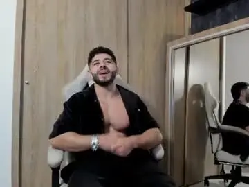 Chaturbate Sex Cam of thiago_moretti