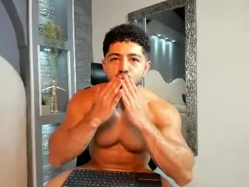 Chaturbate Nude Webcam of thiago_moretti