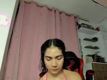 Chaturbate Live Sex Cam of abbi_moon