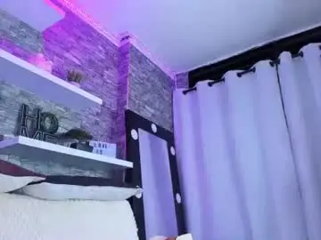 Chaturbate Best live sex cam show of diamond_canela