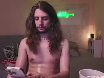 Chaturbate Sex Chat of julian_cassablanca