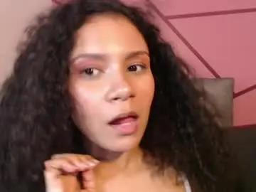 Chaturbate Free Porn Cam of little18doll