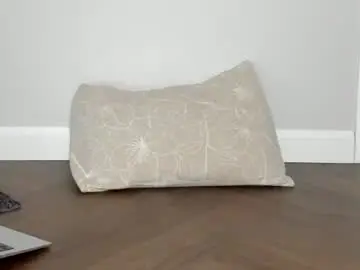 Chaturbate Watch Live Sex Cams of bigtroublelittlechina