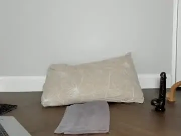 Chaturbate Best live sex cam show of bigtroublelittlechina