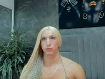 Chaturbate Nude Webcam of isa_lancaster