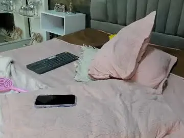 Chaturbate Sex Cam of isa_lancaster
