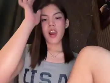 Chaturbate Live Sex Cam of khloefucker