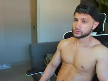 Chaturbate Adult Webcams of paul_reyborg