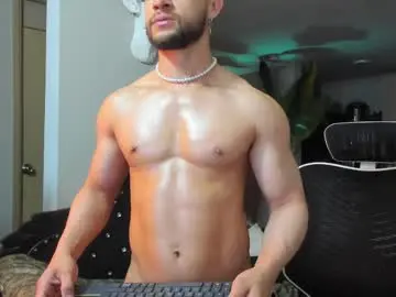 Chaturbate Live Sex Cam of paul_reyborg
