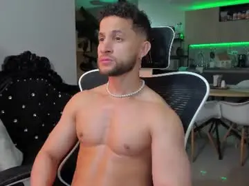 Chaturbate Best live sex cam show of paul_reyborg