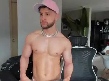 Chaturbate Live Porn of paul_reyborg