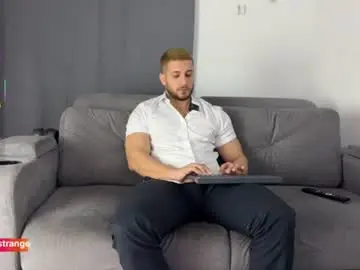 Chaturbate Free Porn Cam of apolo_strange