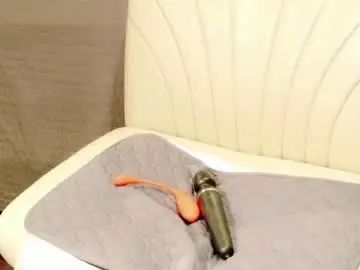 Chaturbate Sex Cam of eatme_six9