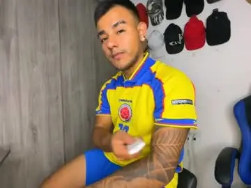 Chaturbate Watch Live Sex Cams of jordylatin202
