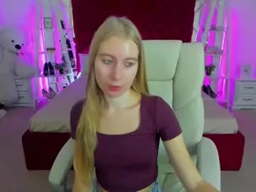 Chaturbate Adult Video Chat of alina__blonde