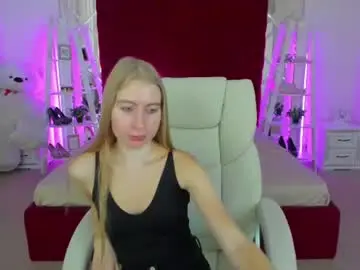 Chaturbate Adult Video Chat of alina__blonde