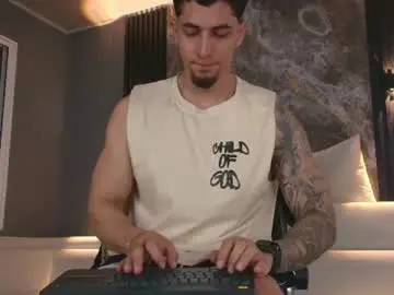 Chaturbate Free Porn Cam of camiloalvarezzz3