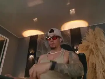 Chaturbate Free Live Porn of camiloalvarezzz3