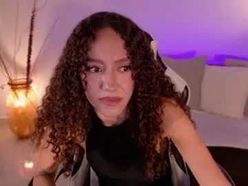 Chaturbate Adult Webcams of chloemoreti