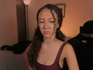 Chaturbate Watch Live Sex Cams of chloemoreti