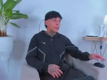 Chaturbate Sex Cam of croywave_