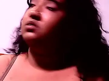 Chaturbate Sex Cam of exoticcharmer19