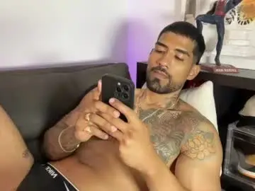 Chaturbate Free Live Porn of myke_esthetic