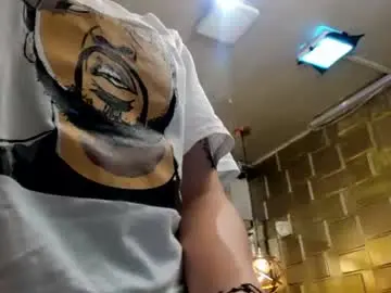 Chaturbate Live Sex of tifanny_val
