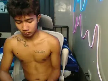 Chaturbate Adult Webcam of ur_hottestjonny