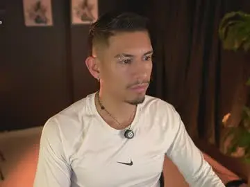 Chaturbate Adult Video Chat of aaronfox_