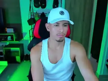 Chaturbate Sex Cam of aaronfox_