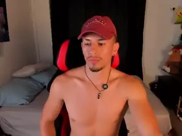 Chaturbate Free Live Porn of aaronfox_