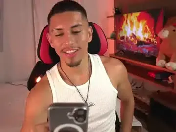 Chaturbate Adult Webcams of aaronfox_