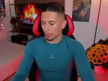 Chaturbate Best live sex cam show of aaronfox_