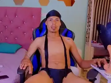 Chaturbate Free Porn Cam of julian_blaze7
