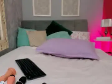 Chaturbate Adult Webcams of mira_glow